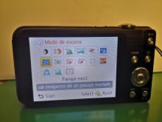 Vendo Cámara LUMIX Z5-Leica S/220