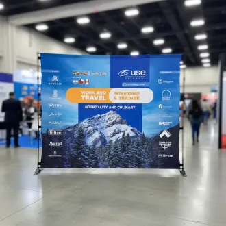 Backing de tela ajustable para eventos y ferias publicitaria