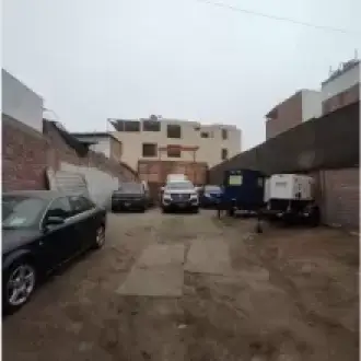 SE VENDE TERRENO EN LA MOLINA
