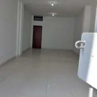 ALQUILER COMERCIAL DISPONIBLE