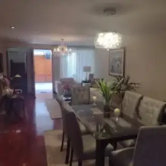 Venta de departamento duplex en los sauces Surquillo 
