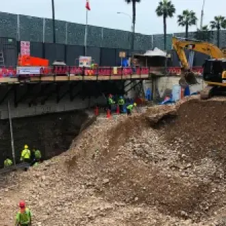 SAN ISIDRO MIRAFLORES y BARRANCO MAQUINARIA PESADA EXCAVA