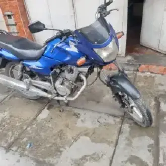 VENDO MOTO HONDA STORM