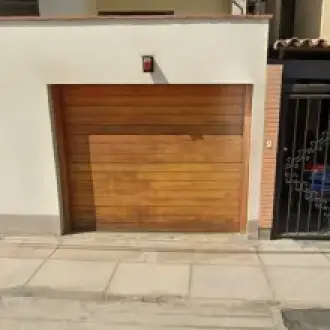 ALQUILO cochera en San Borja Sur