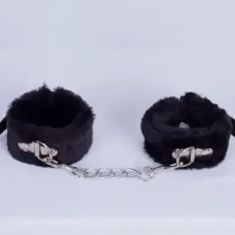 FETISH ESPOSAS PELUCHES NEGRO