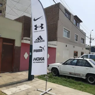BANDEROLA PUBLICITARIA PARA EVENTOS Y PROMOCIONES
