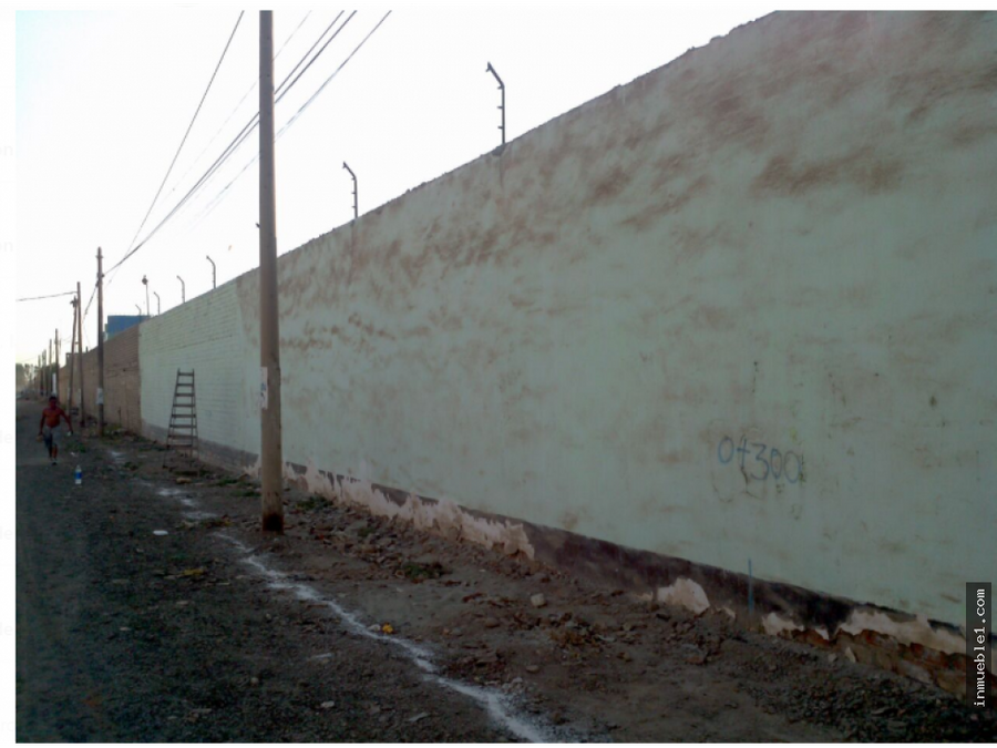 Venta terreno almacen cercado y oficinas en Av. Chacra Cerro Comas