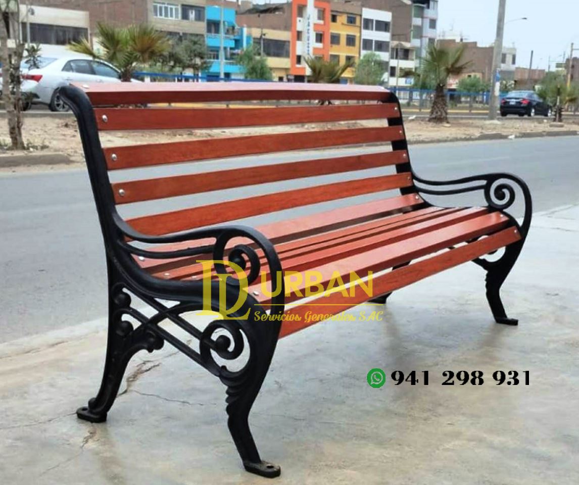 POSTES Y BANCAS EN FIERRO FUNDIDO