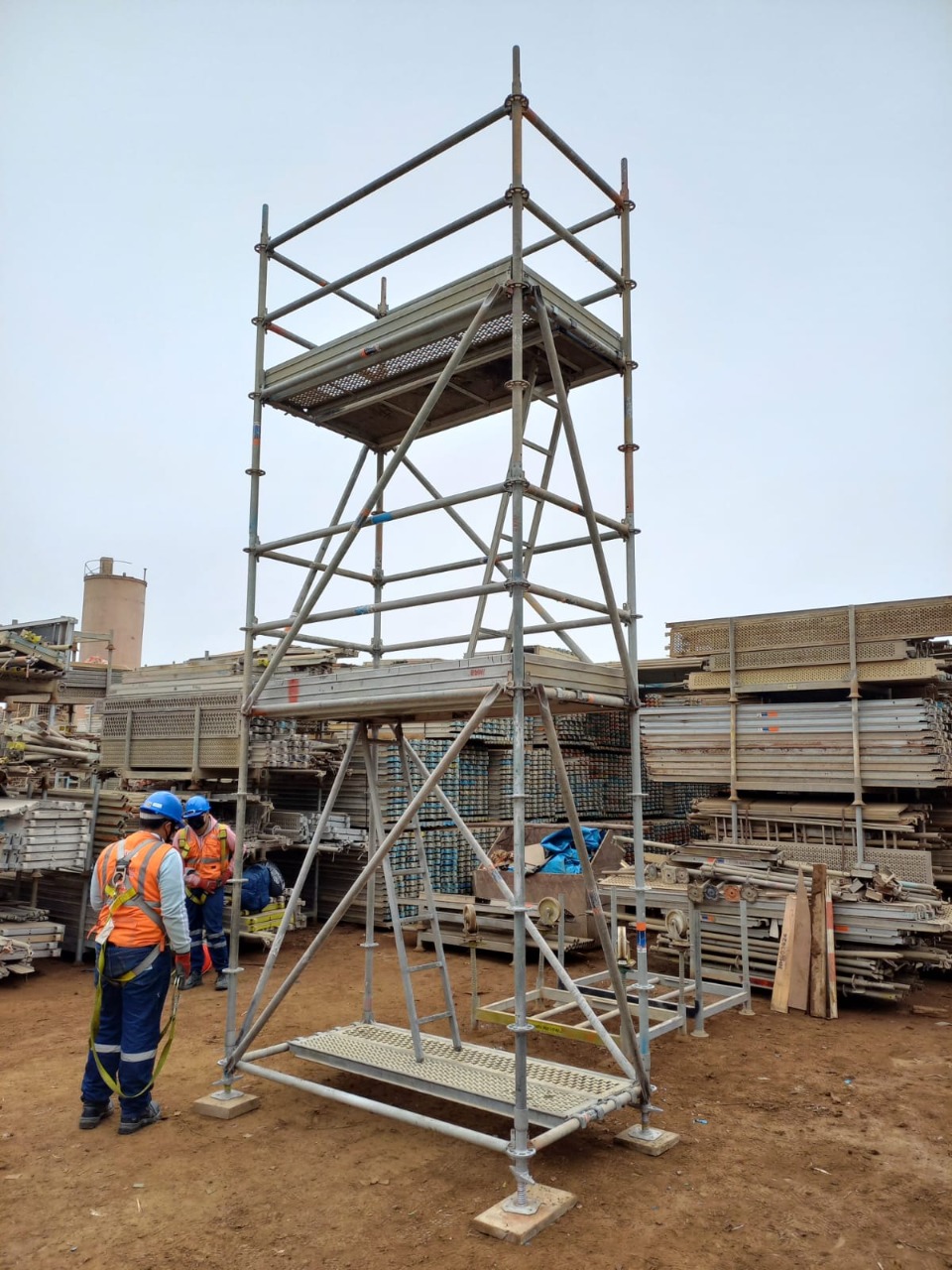 ALQUILER DE ANDAMIOS MULTIDIRECCIONALES CERTIFICADOS 