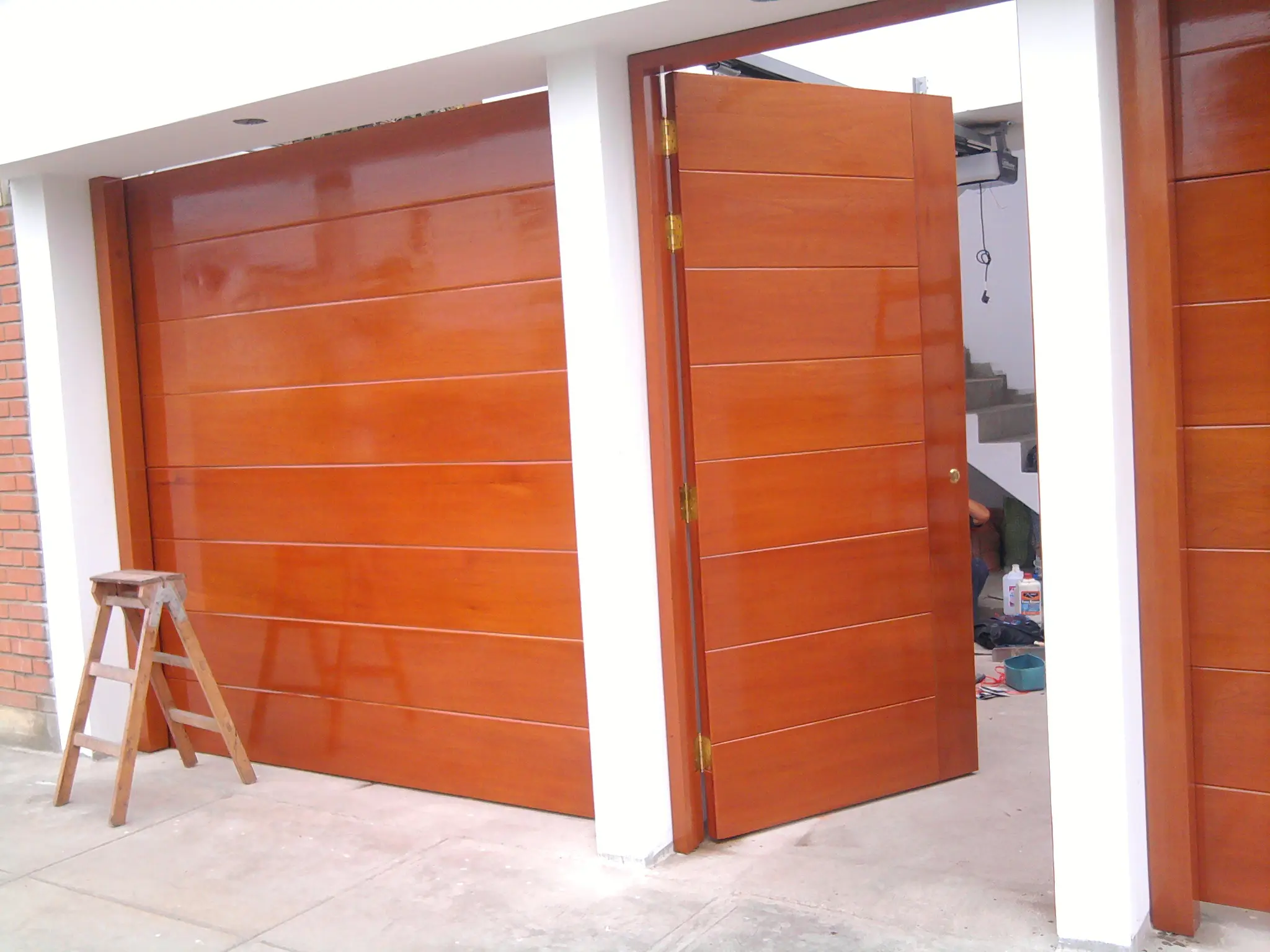 FABRICACION DE PUERTAS LEVADIZAS EN LIMA- VICMA