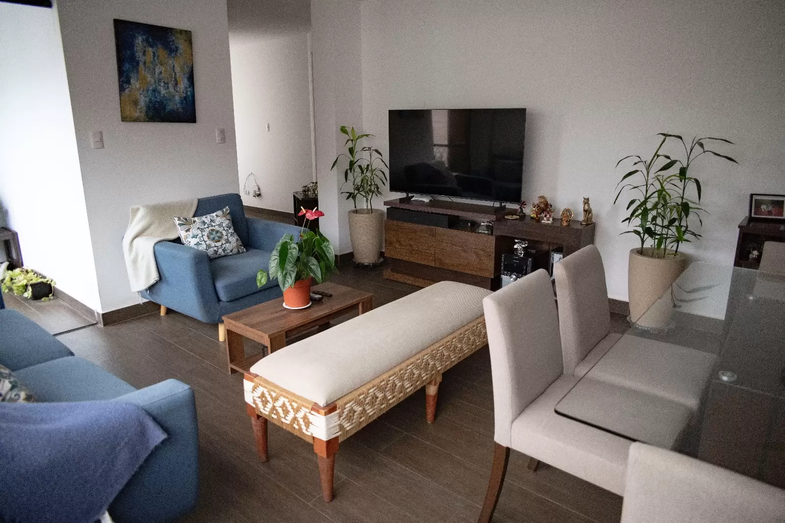 ACOGEDOR Y REMODELADO DEPARTAMENTO EN LA MOLINA