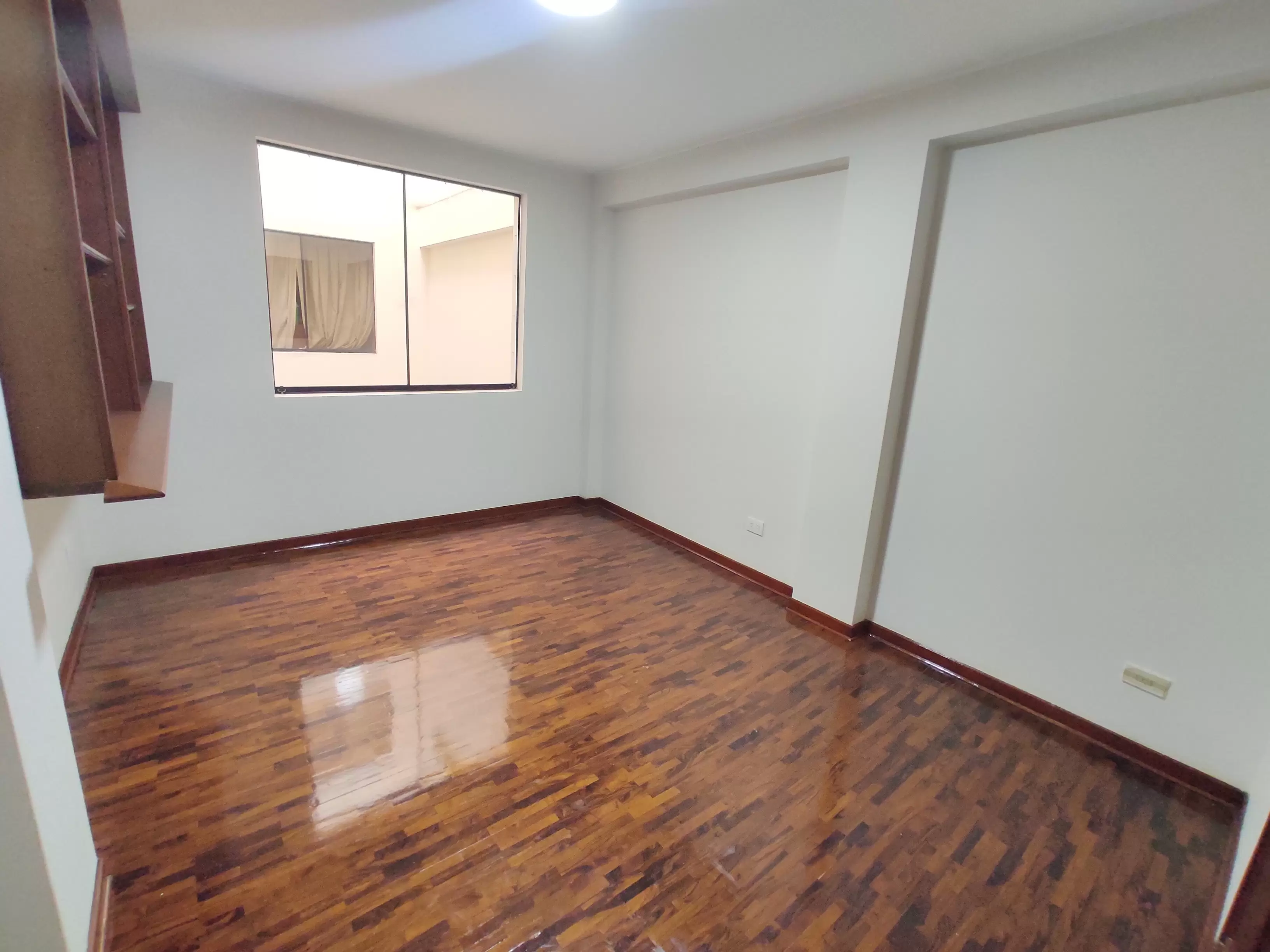 VIVE EN SURCO ALQUILA DEPARTAMENTO AL LADO DEL C.C. EL POLO EN CONDOMINIO A UN PASO DE TODO 