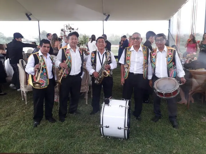 Huaynos Carnavales SantiagosTunantadas Huaylas Grupos de Folklor Música Ayacuchana Huancayo Cajamarca Cusco Arequipa Ancash todo Perú Cel. 997302552