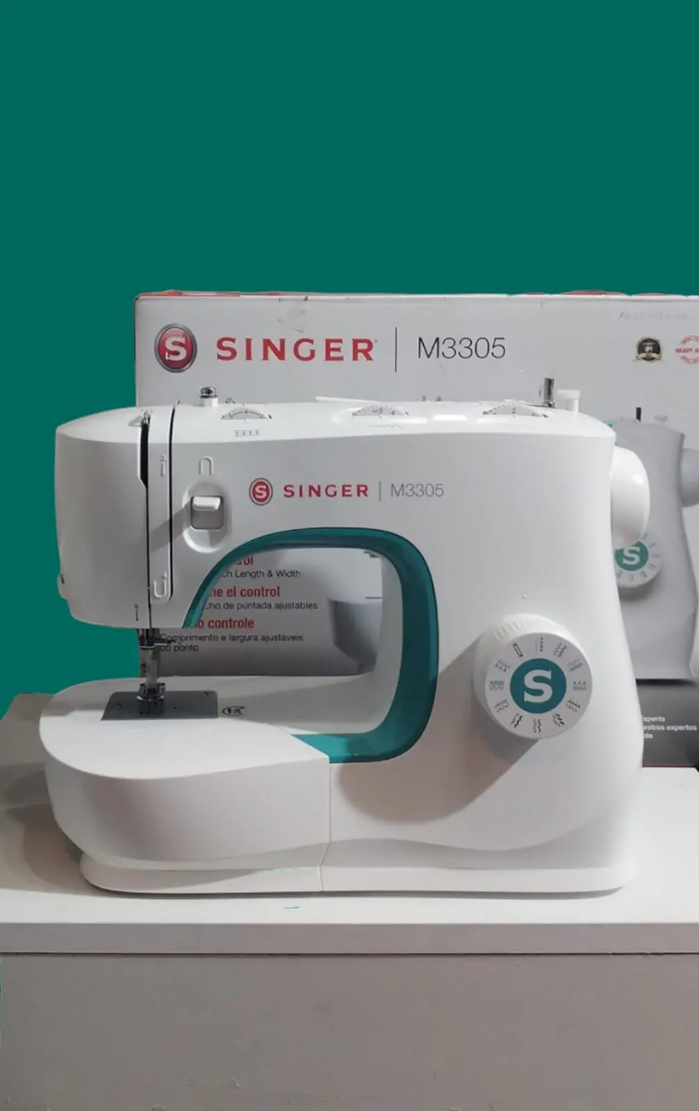 Vendo maquina de coser Singer M3305.