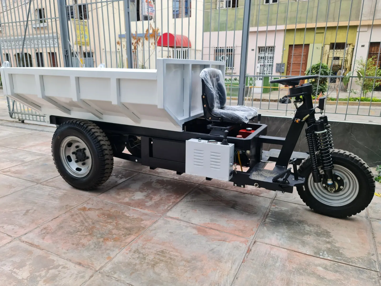 MINIDUMPER 3 TONELADAS ELÉCTRICO