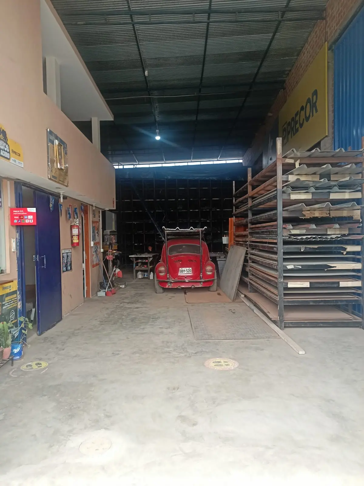 OCASION SE VENDE LOCAL COMERCIAL EN VMT LIMA 