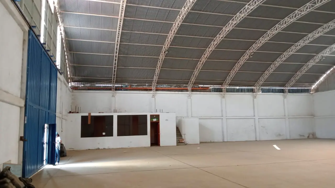 SE ALQUILA LOCAL COMERCIAL DE 800M2 EN SATIPO