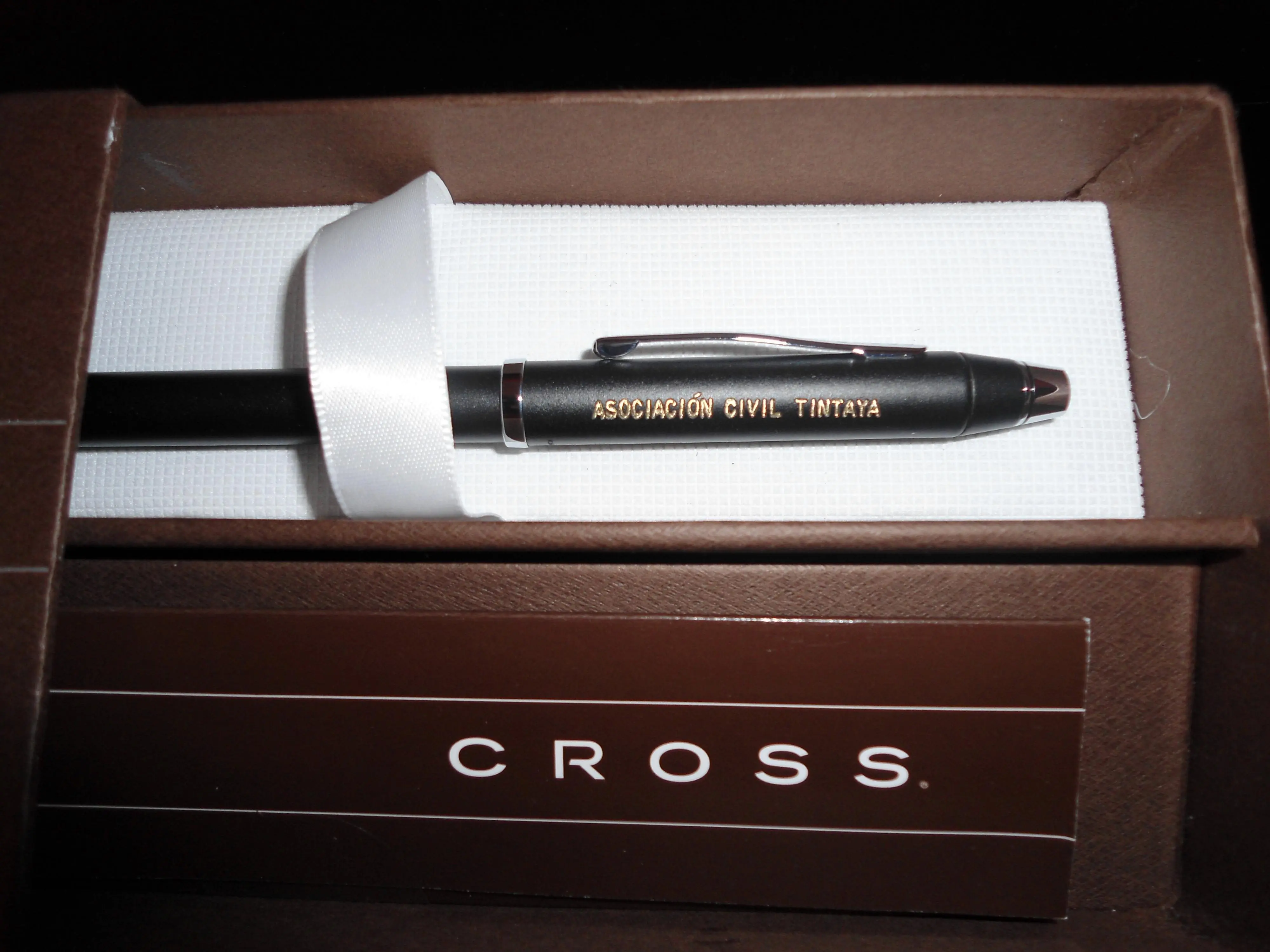 REGALE UNA JOYA REGALE MONTBLANC CROSS PARKER WATERMAN ORIGINALES