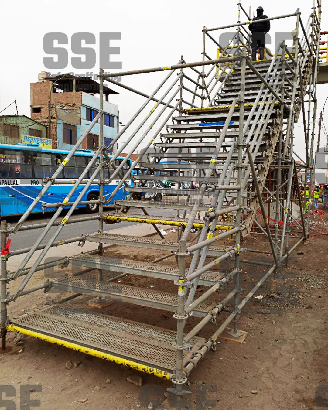 ALQUILER Y VENTA DE ANDAMIOS MULTIDIRECCIONALES NORMADOS