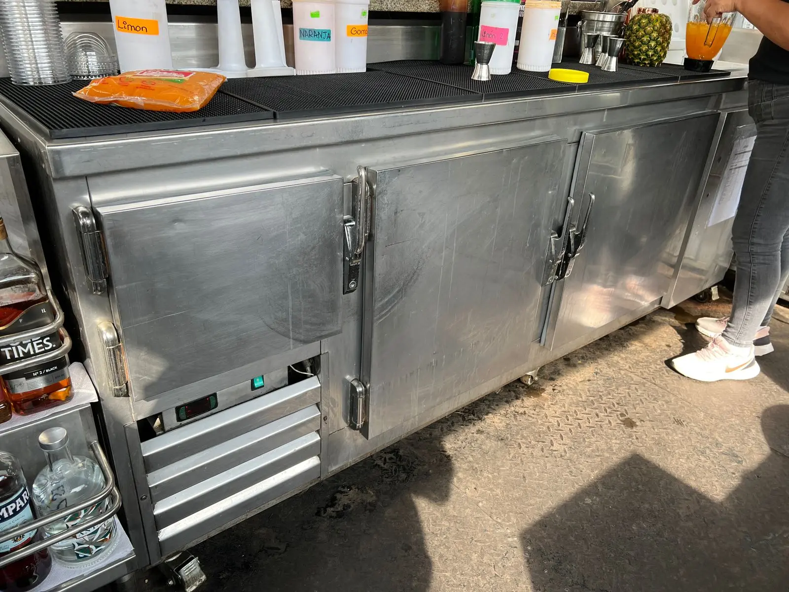 MIRAFLORES MESAS REFRIGERADAS 