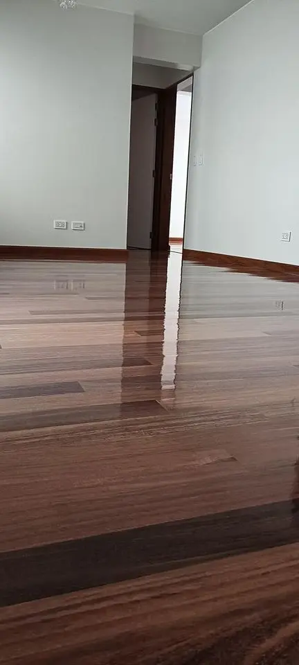 Pisos de parquet.