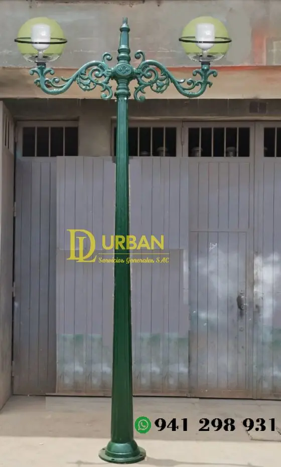 POSTES Y BANCAS EN FIERRO FUNDIDO