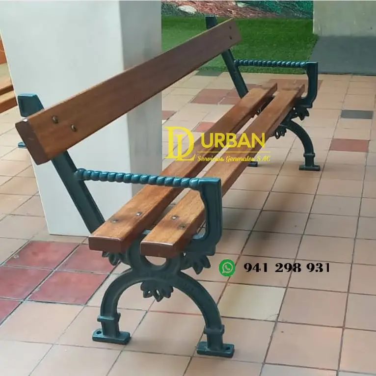 POSTES Y BANCAS EN FIERRO FUNDIDO