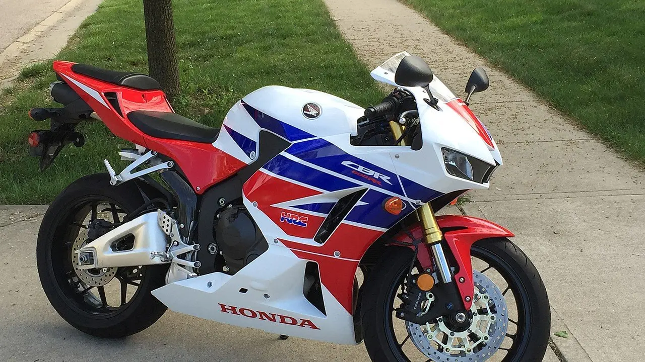 Vendo Honda CBR 600 RR 2015