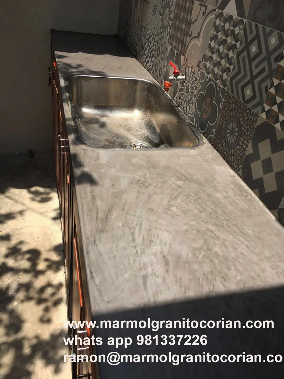 Microcemento para pared tableros de cocina baños pisos