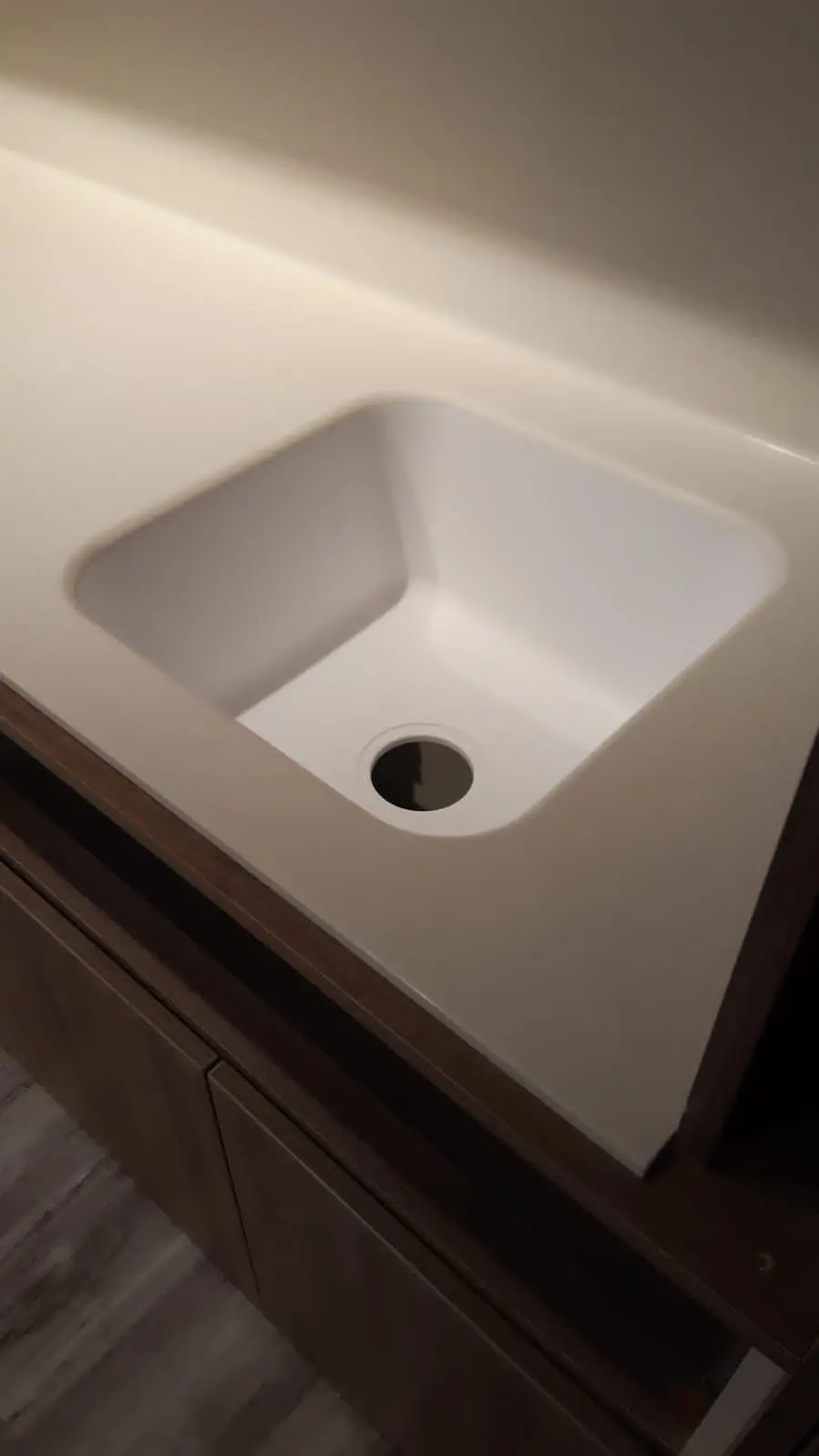 Staron Superficie Solida para tableros de cocinas baños