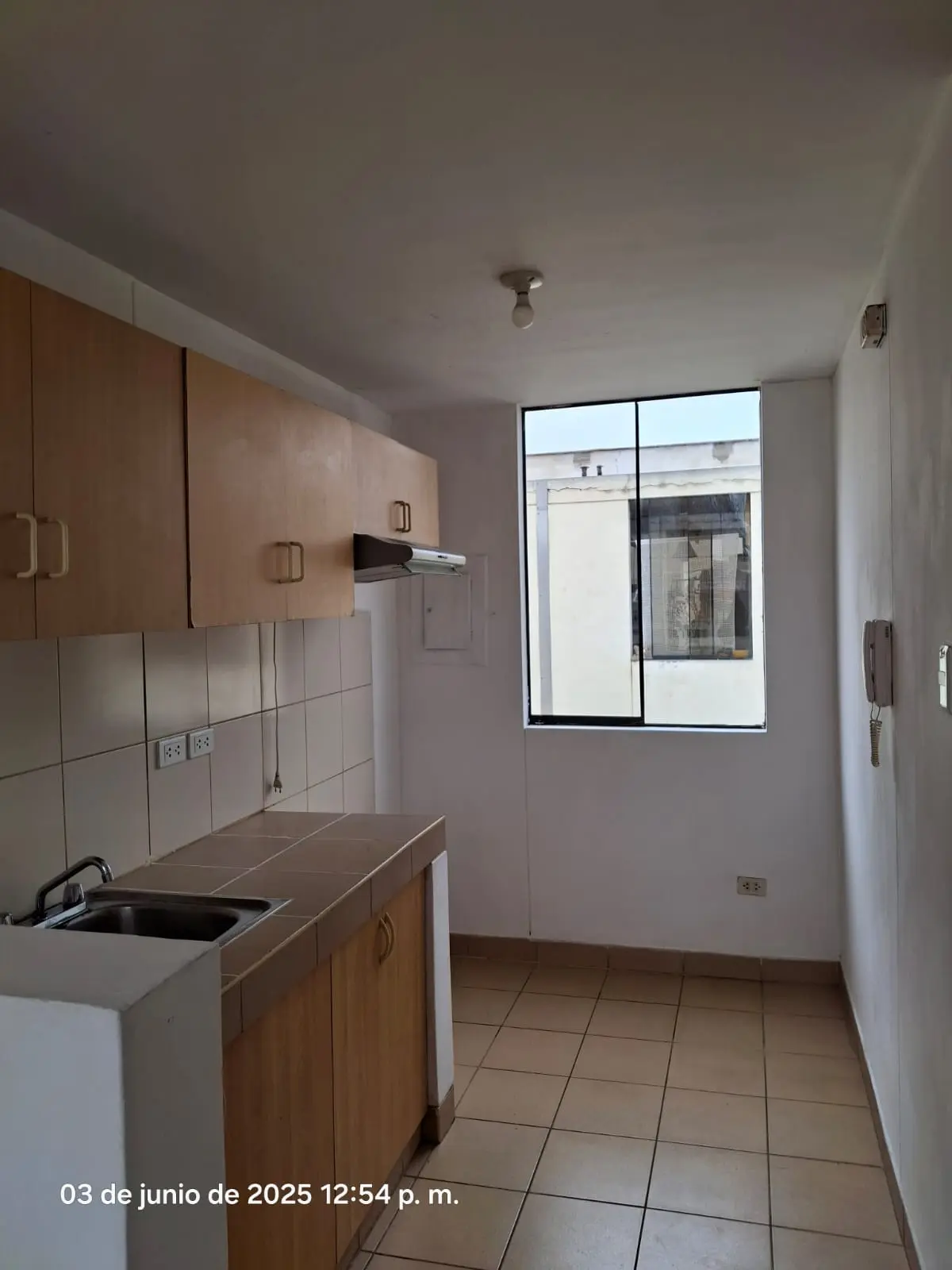 POR VIAJE VENDO DEPARTAMENTO DE 77M2 