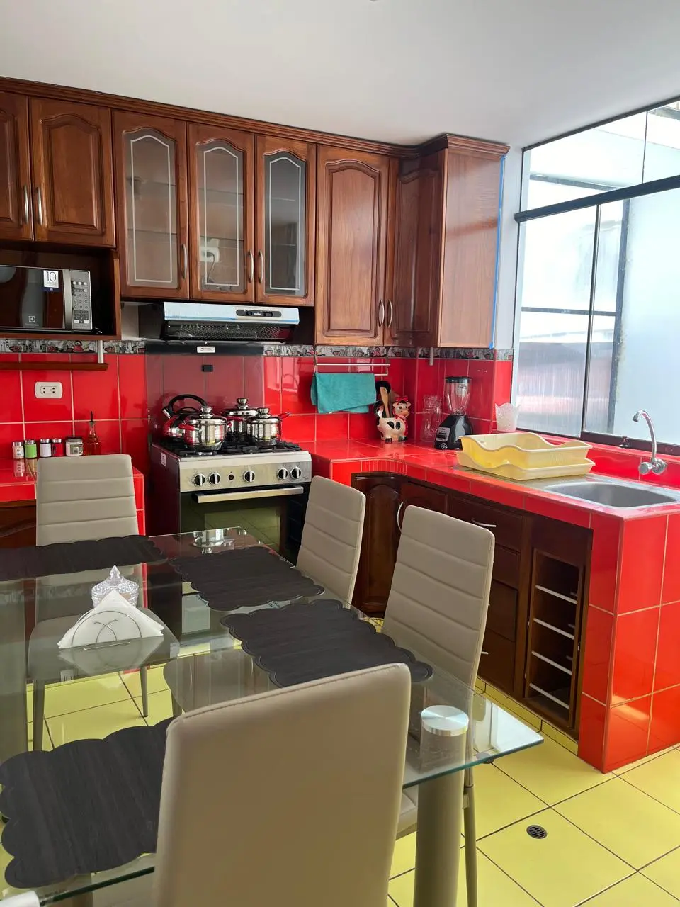 Alquilo departamento - Metro Angamos y colegio Cristo Rey