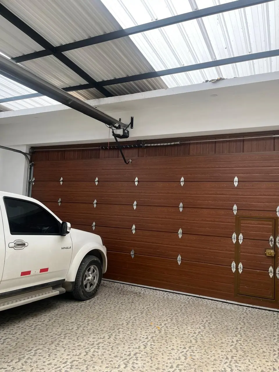 Alquilo departamento - Metro Angamos y colegio Cristo Rey