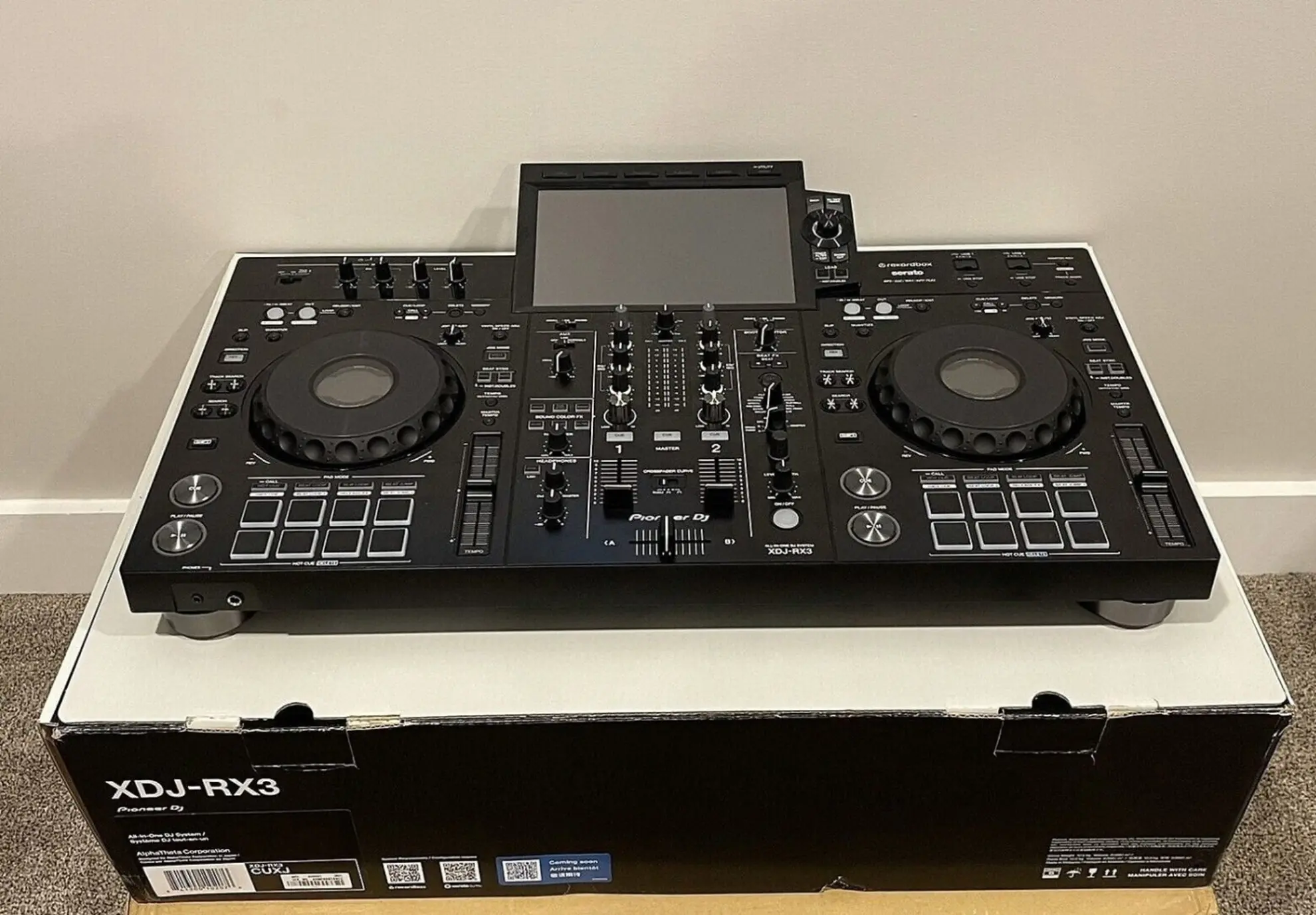 AlphaTheta XDJ-AZ Pioneer OPUS-QUAD Pioneer XDJ-RX3