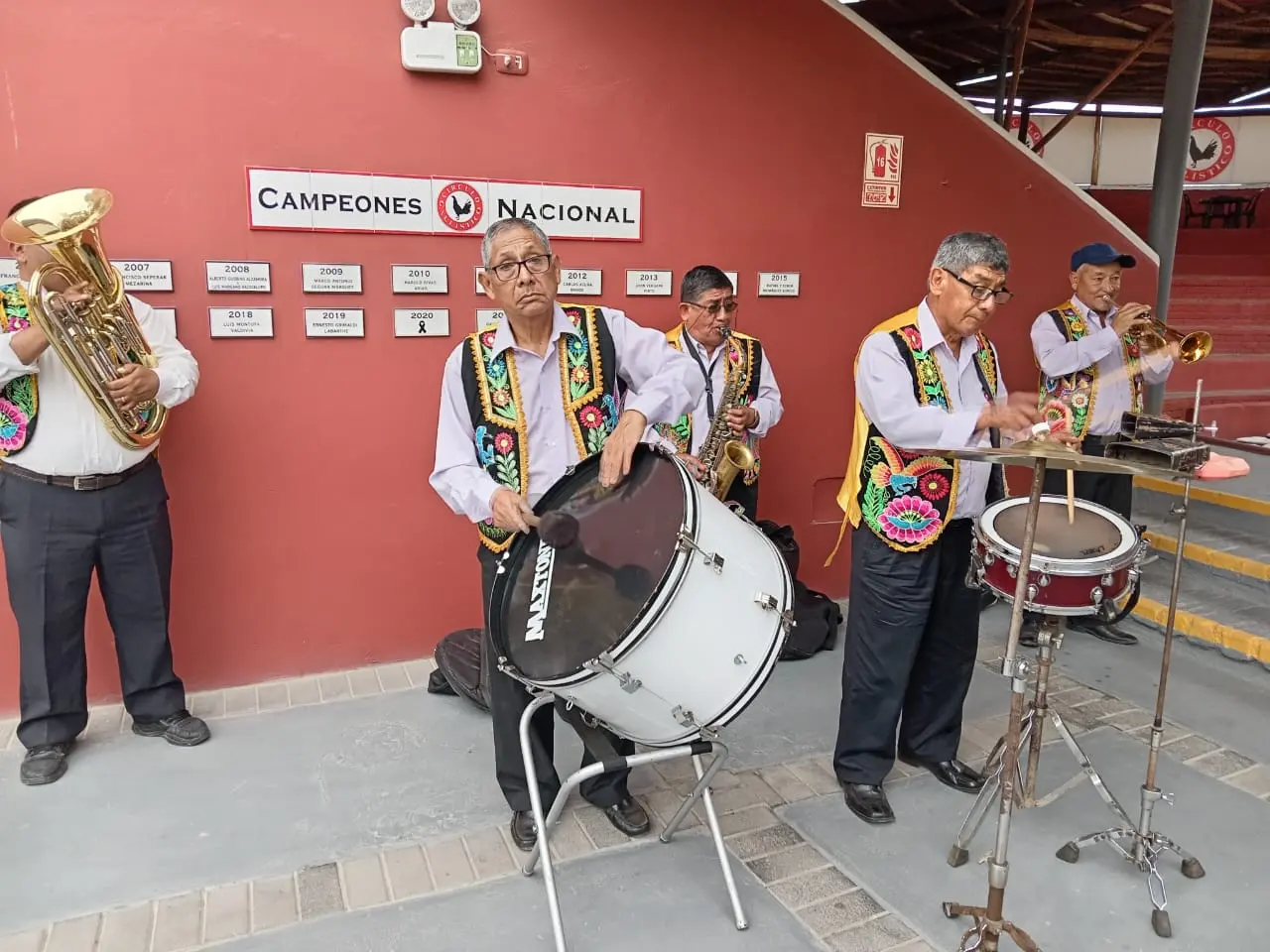 Banda de Músicos en La Victoria Los Olivos Callao Ica 