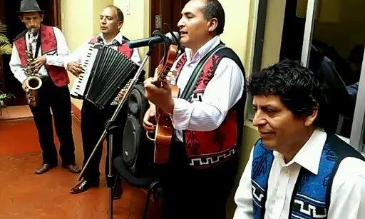 Folklor en Lima Huaynos Tunantadas Música Huancayo 