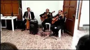 Cantantes Guitarristcas Criollos en la Panicie La Molina 