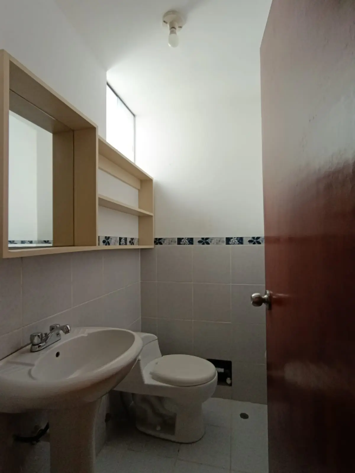 VENTA DE DEPARTAMENTO EN SJL