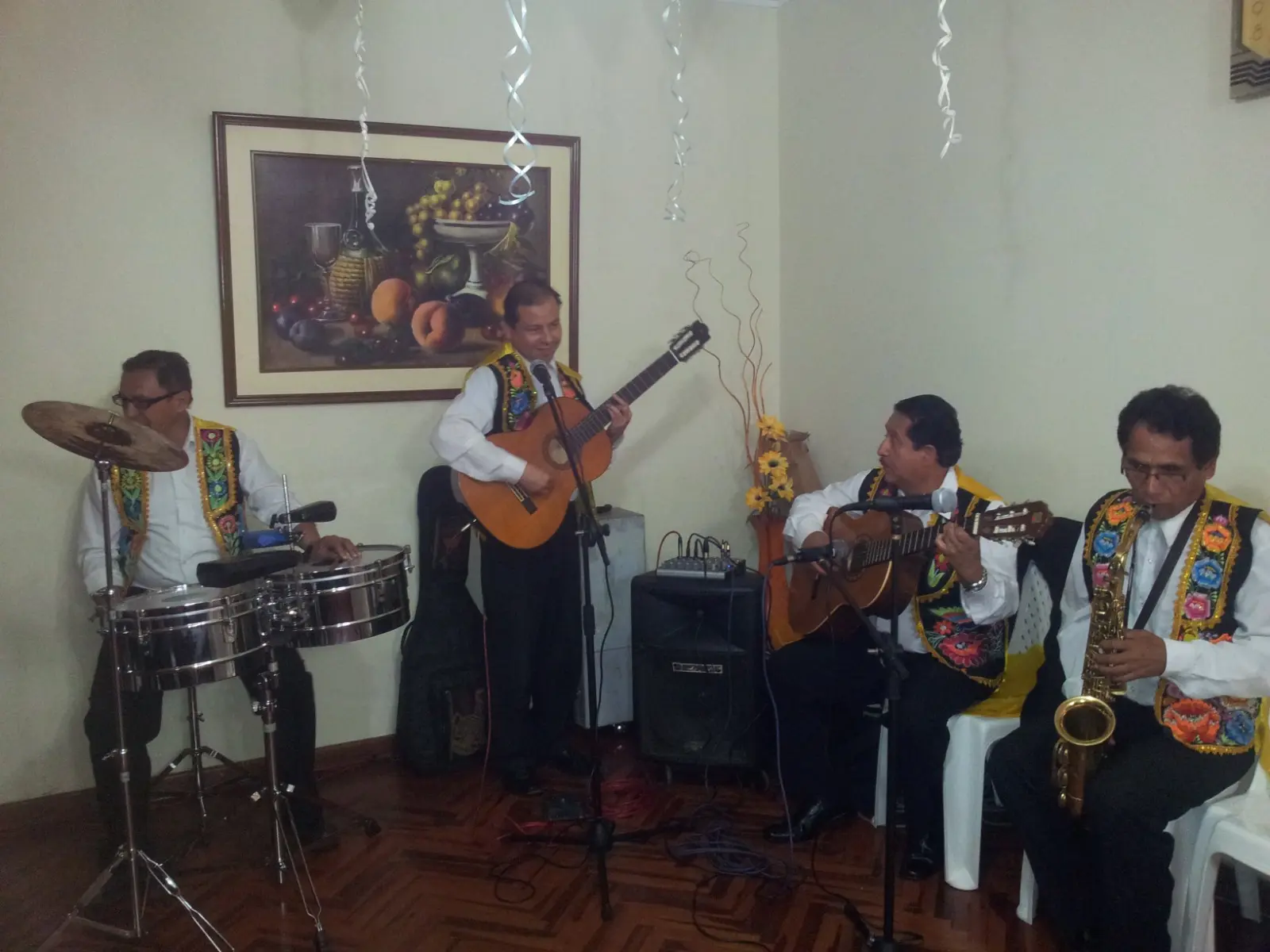 Carnavales Toriles Pasacalles Huaynos ayacuchanos en Lima