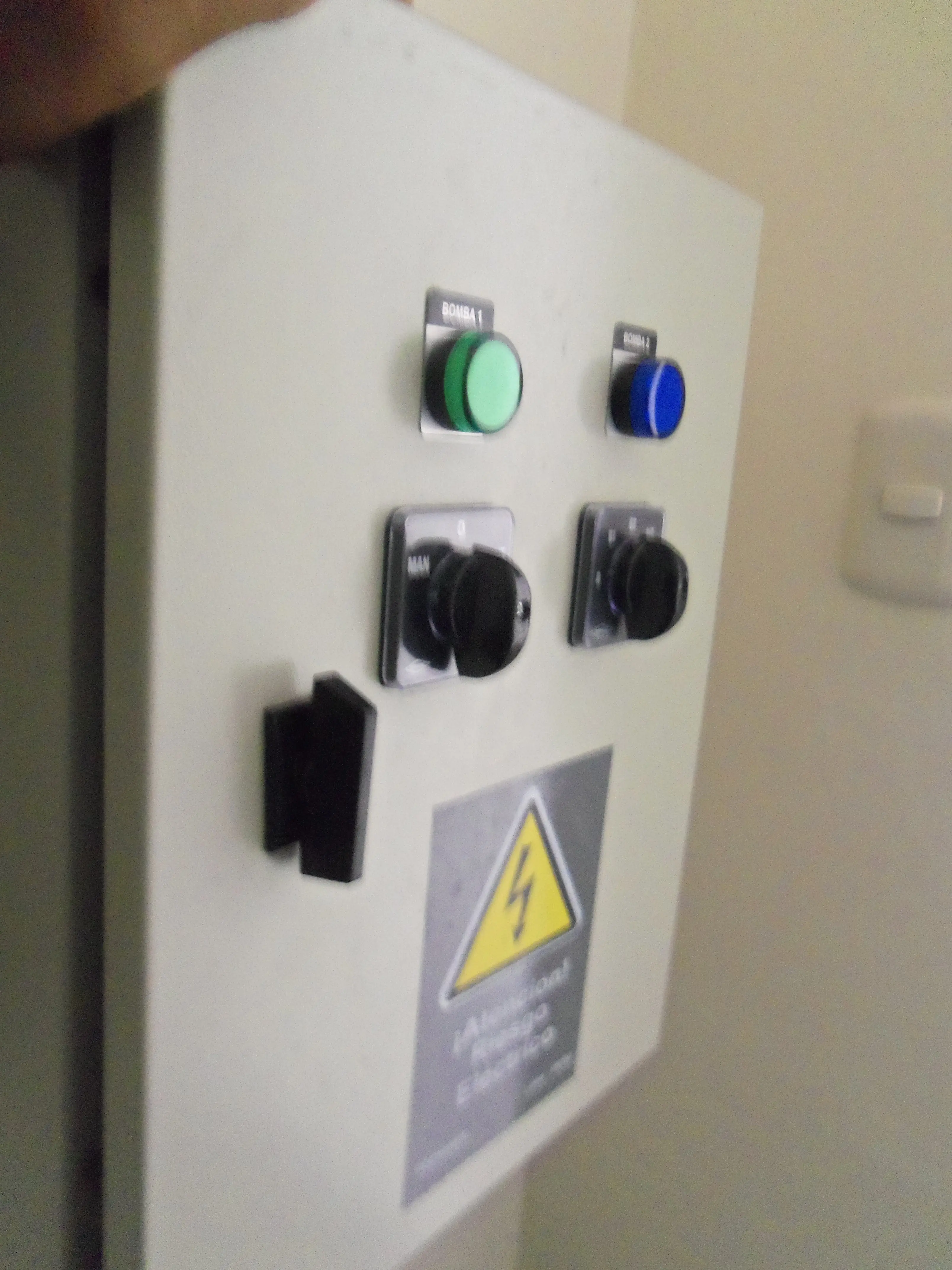 INSTALACIÓN ELÉCTRICA CABLEADO CAJA DE MEDIDOR