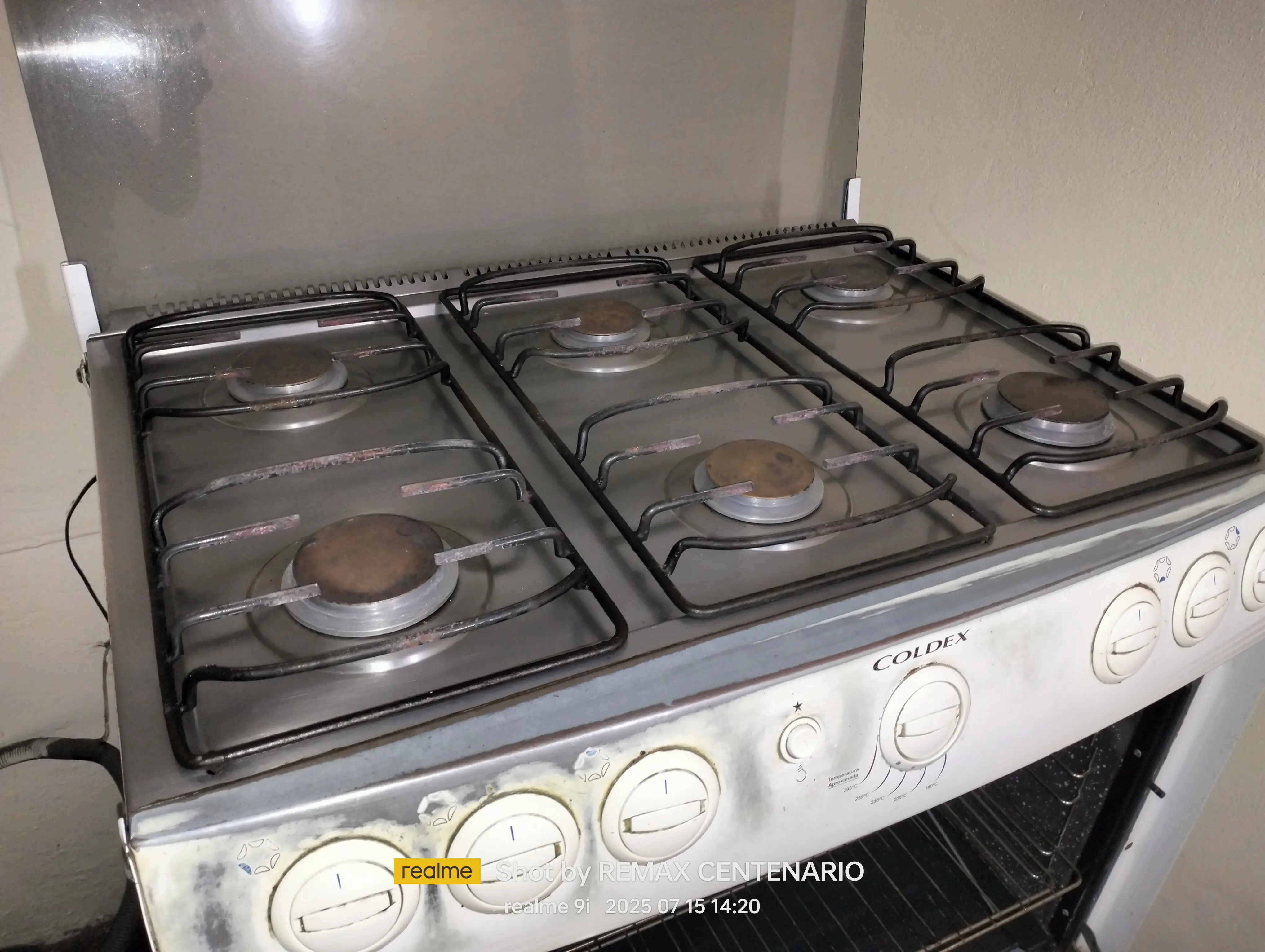 VENDO COCINA COLDEX USADA EN PERFECTAS CONDICIONES.