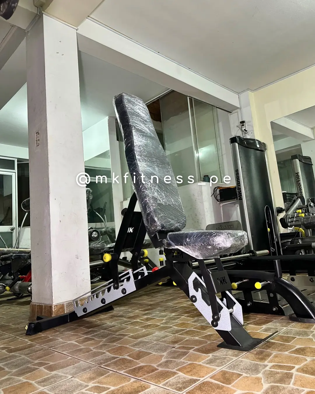 Proveedor de máquinas de gimnasio para licitaciones 