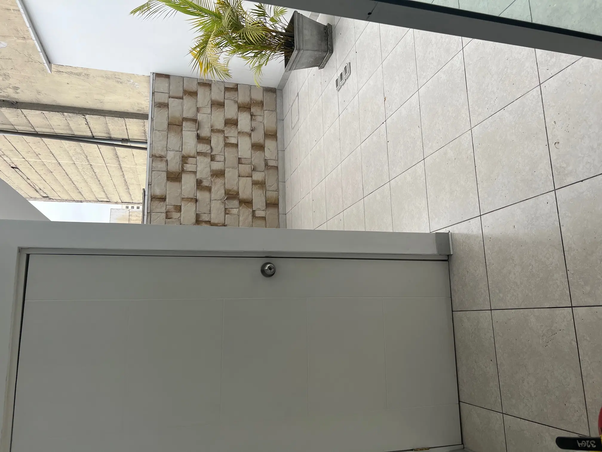 Oficina en alquiler Edificio Vértice 22 Jesús María Plan