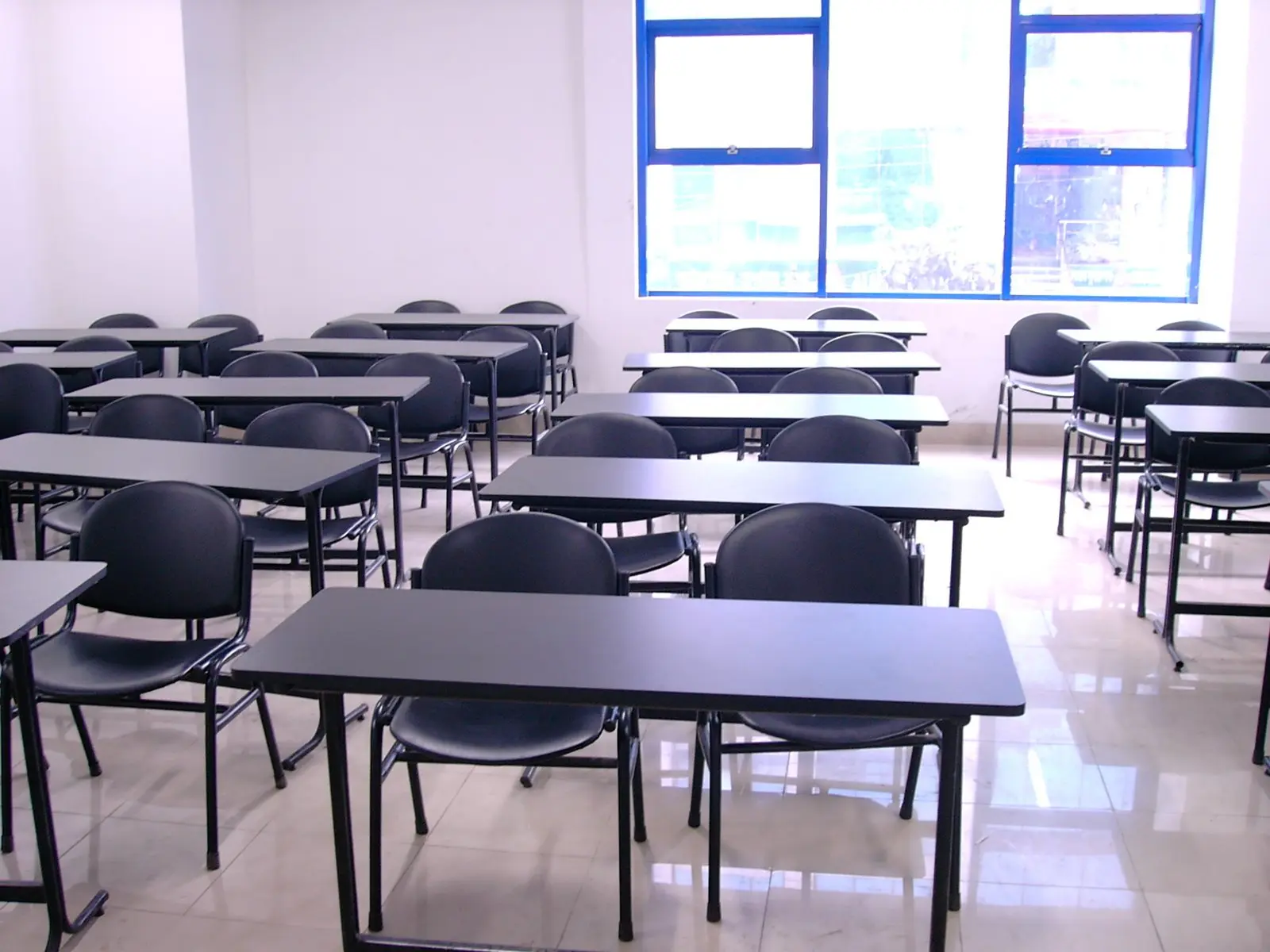 Alquiler de aulas u oficinas en Los Olivos