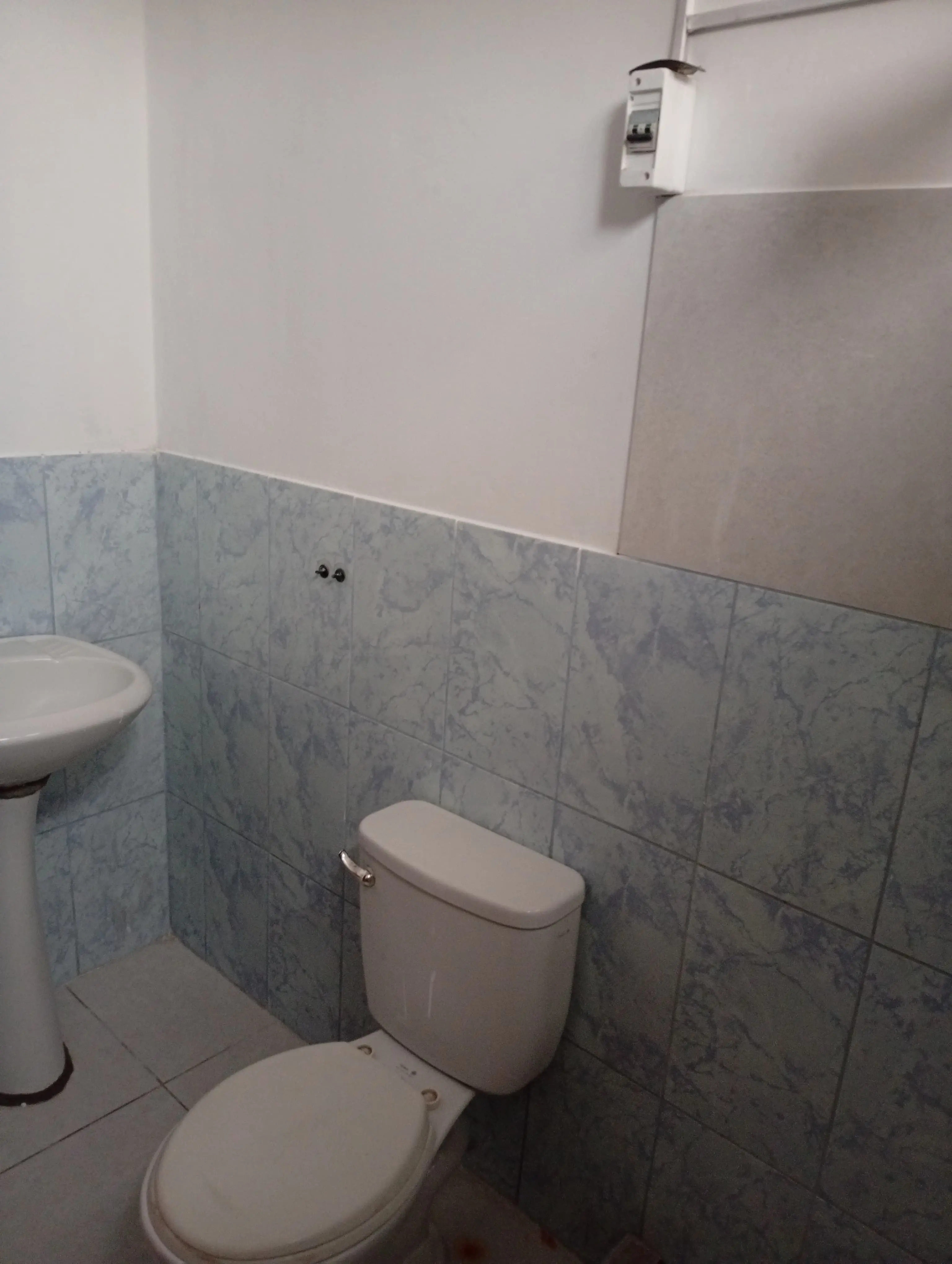 ALQUILO MINI DEPARTAMENTO 90 m2 