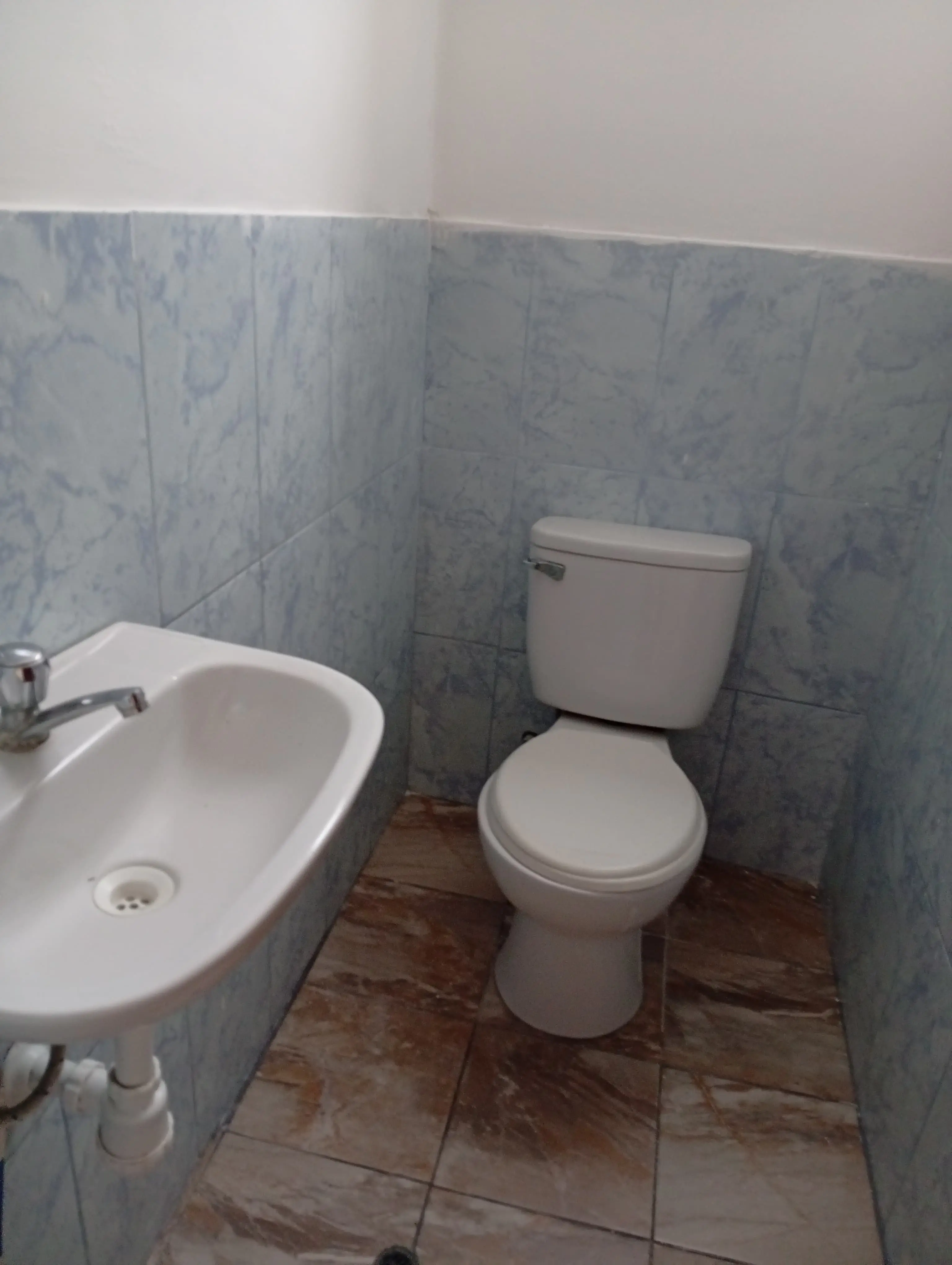 ALQUILO MINI DEPARTAMENTO 90 m2 