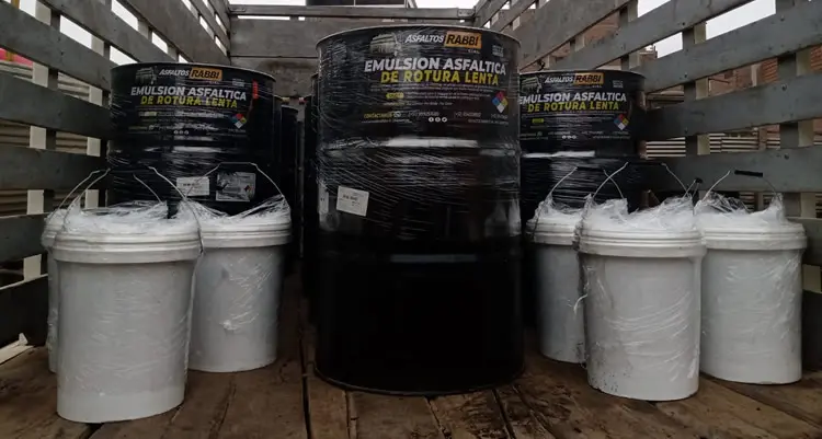 VENDO BREA LIQUIDA EMULSIONES ASFALTICAS IMPRIMANTE BITUMEN