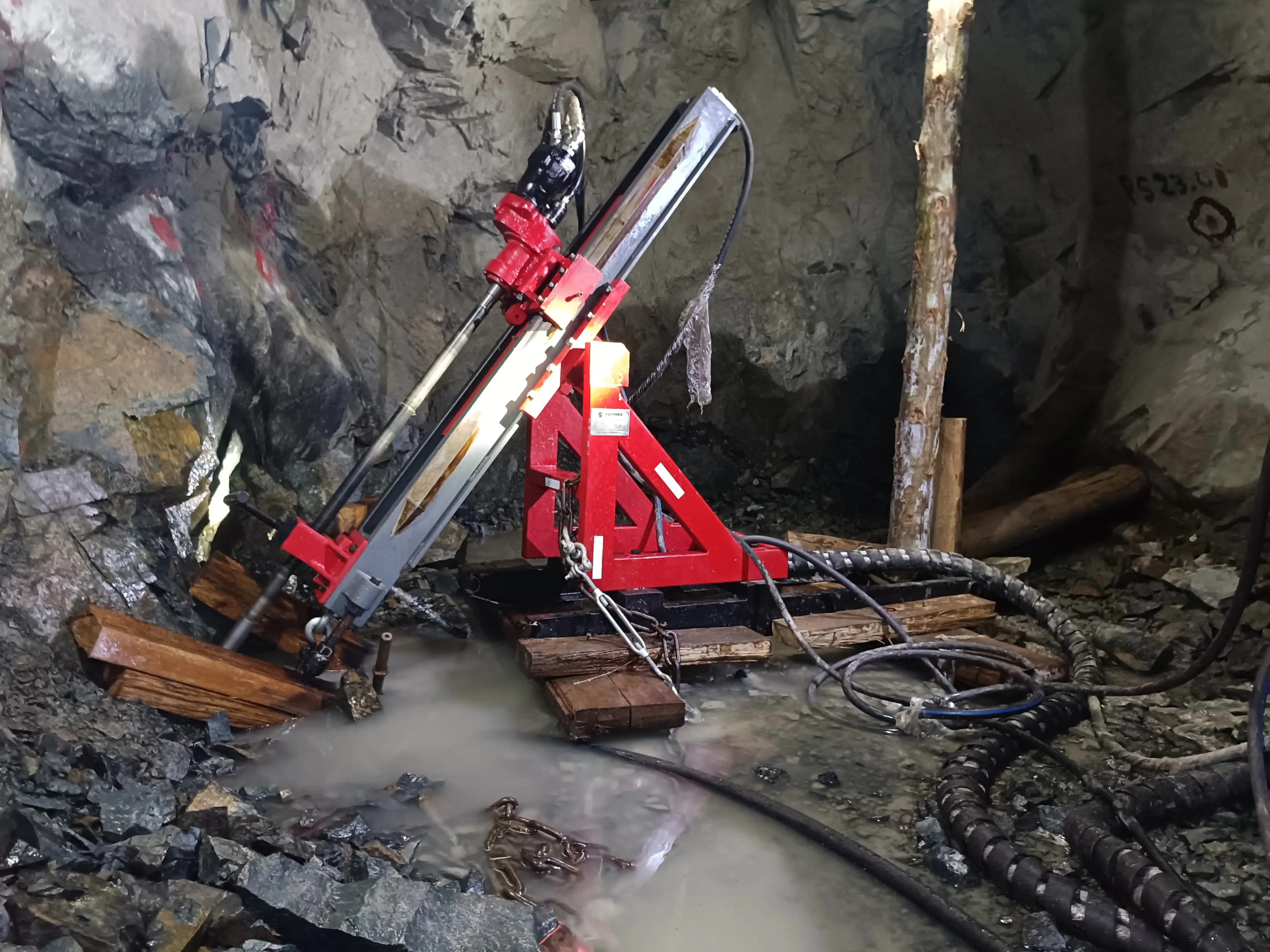 Perforadora Diamantina - Mineria 