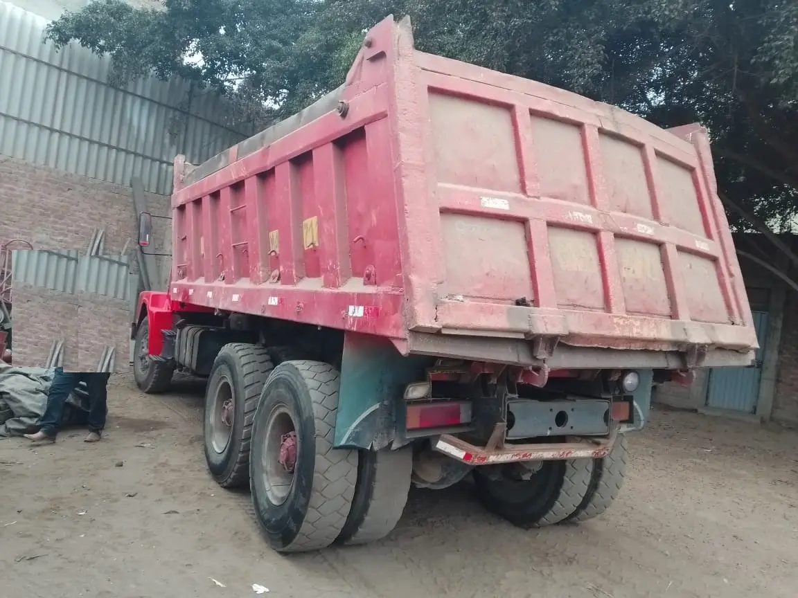 VOLQUETE VOLVO TORTOON N12