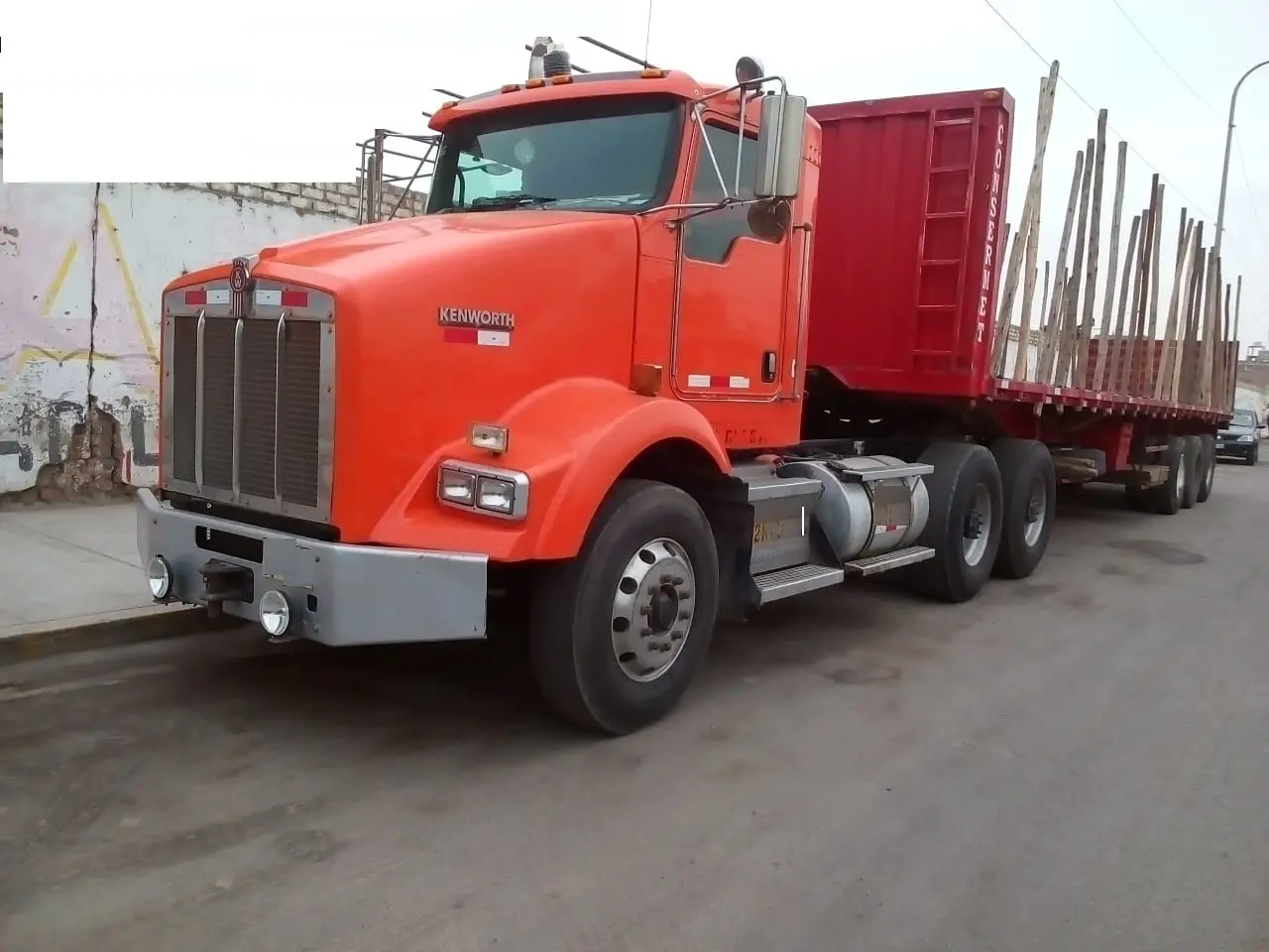 TRANSPORTE DE CARGAS Y MUDANZAS